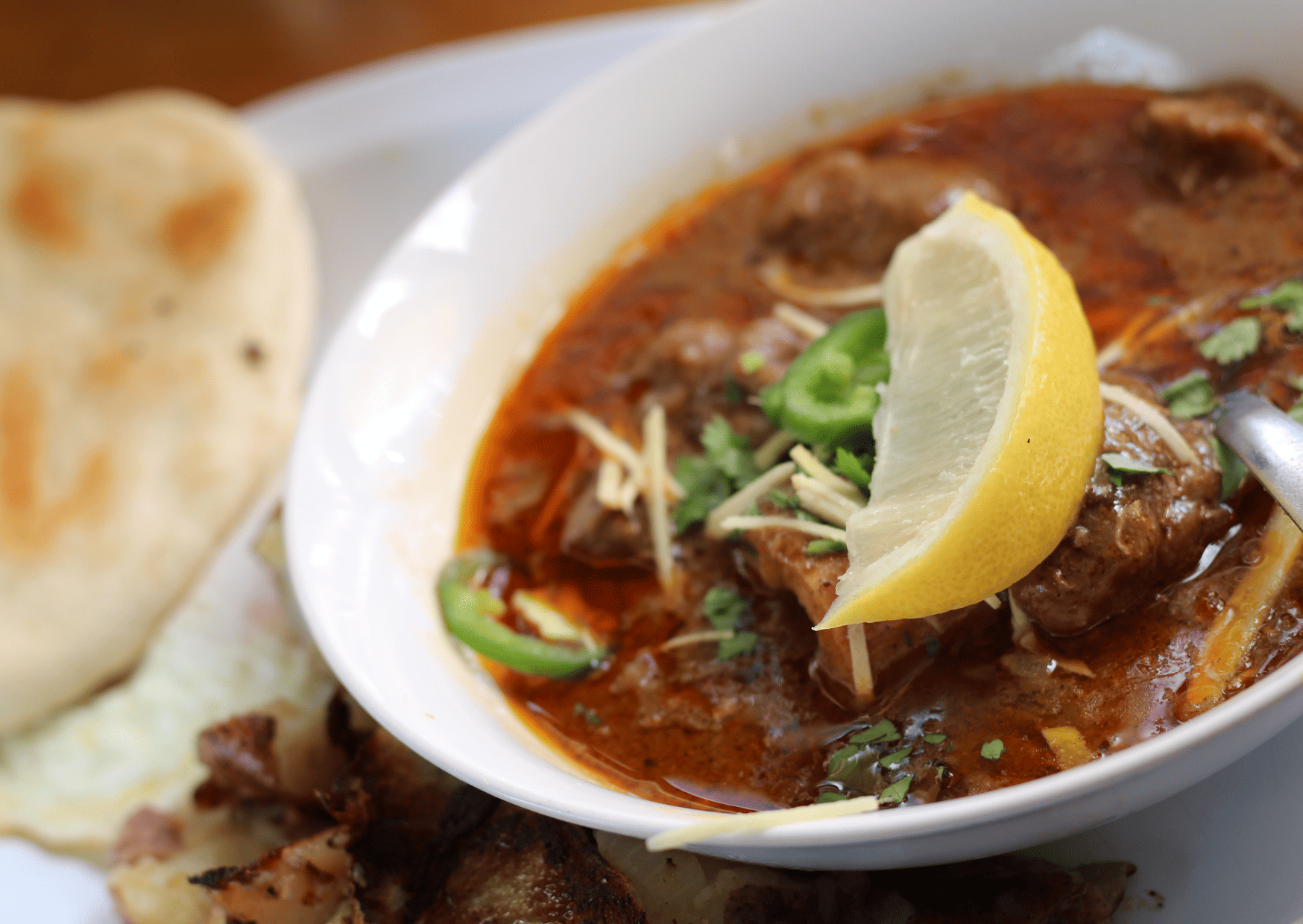 Breakfast in Pakistan: 10 Pakistani Breakfast Dishes to Try 4 Pakistani Nihari Breakfast in Pakistan Pakistani Breakfast Dishes to Try