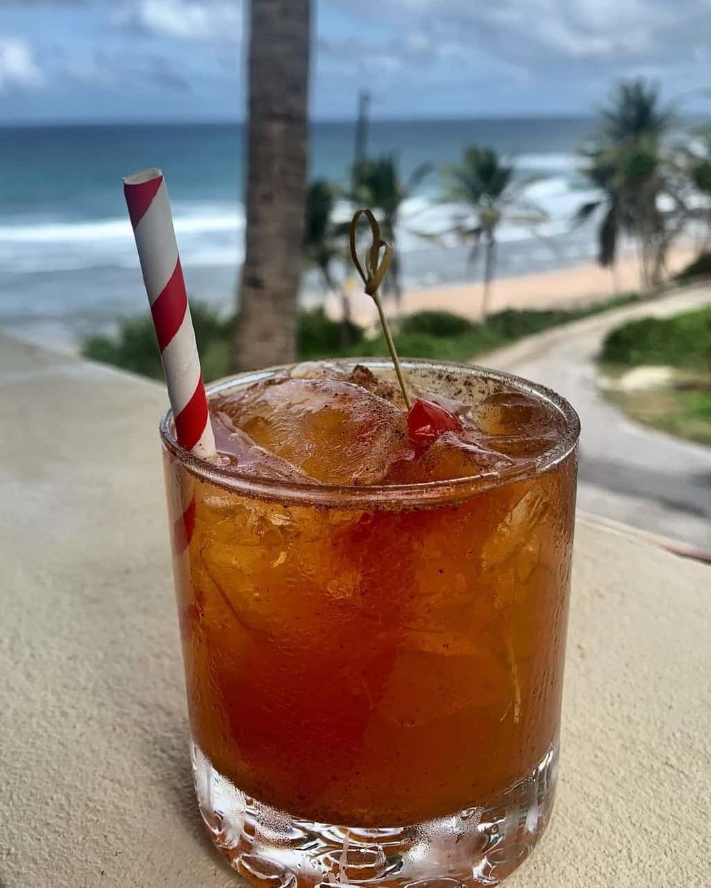 Drinks in Barbados: Must Have Barbados Drinks to Try 2 barbados drinks, bajan drinks, barbados rum punch