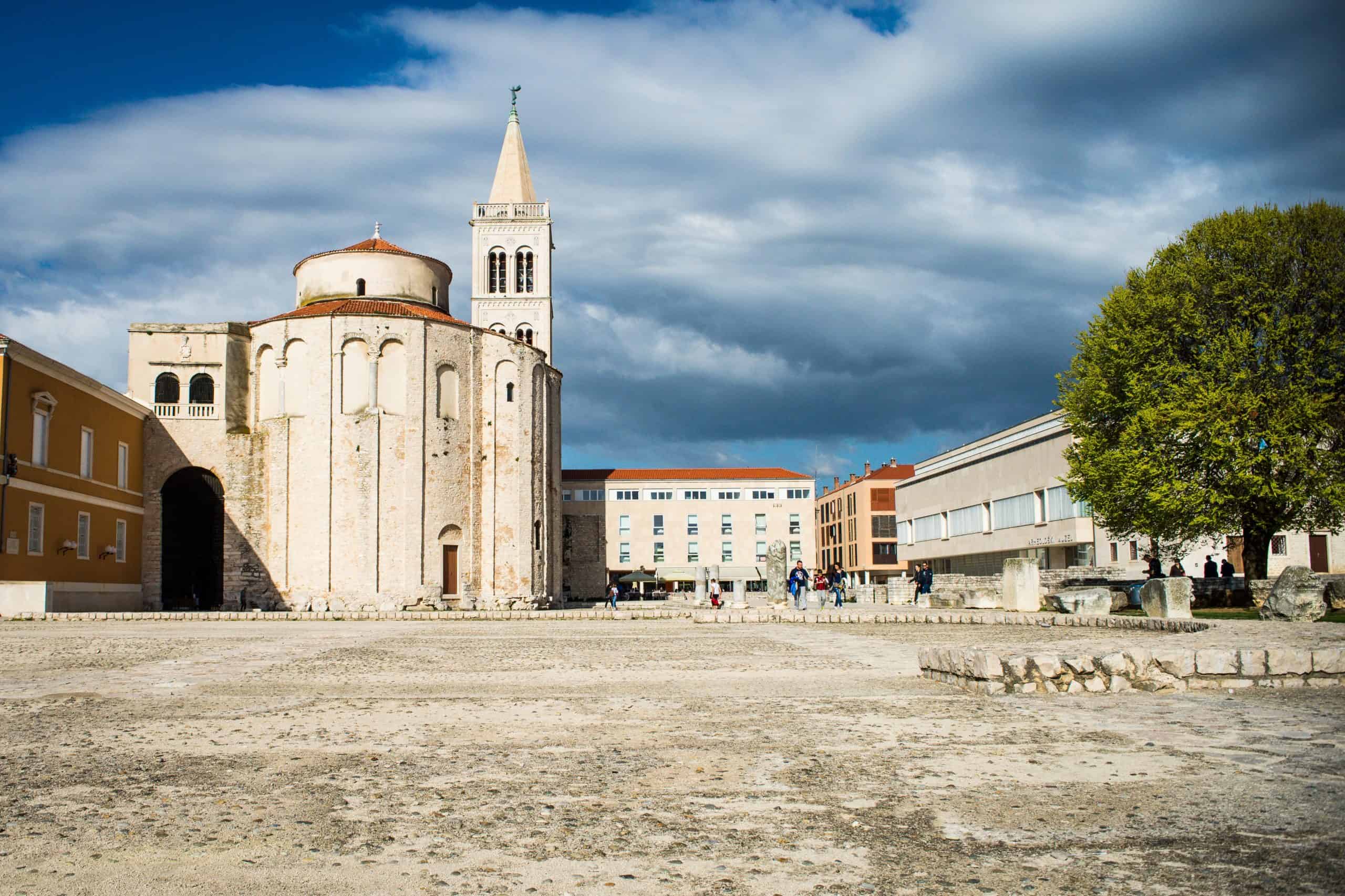 How To Get From Pula to Zadar Airport Best Way 2 How To Get From Pula to Zadar Airport Best Way, Pula to Zadar Airport, cheapest way from Pula to Zadar Airport, bus from Pula to Zadar Airport, taxi from Pula to Zadar Airport, private transfer from Pula to Zadar Airport, by plane from Pula to Zadar, ferry from Pula to Zadar,