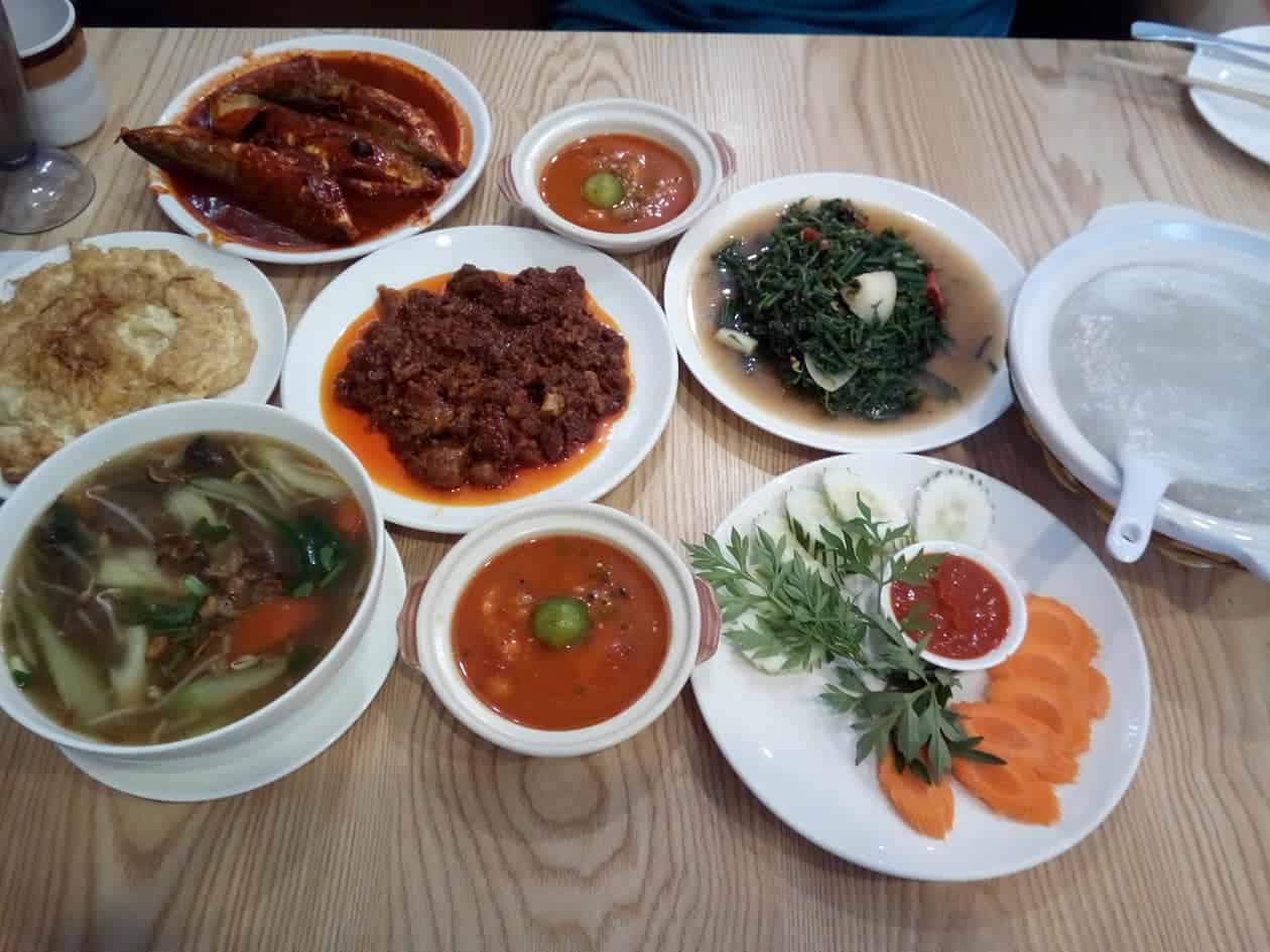 Restaurants in Brunei: Brunei Restaurants and Food to Try 3 restaurants in Brunei, breakfast in brunei