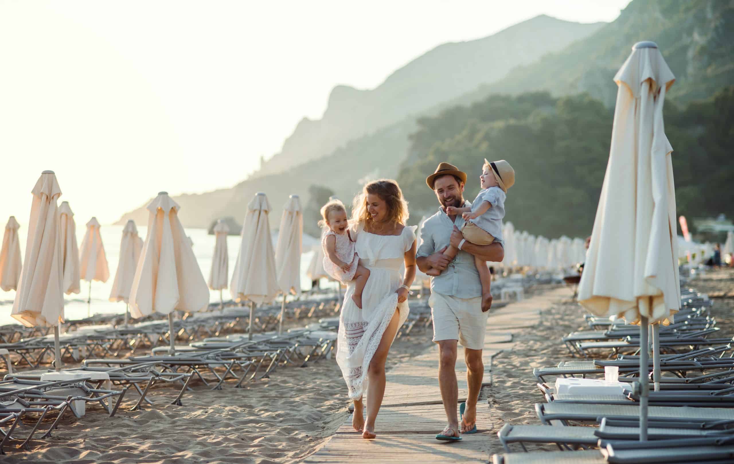 Confused Between Travel Insurance And International Health Insurance? Read This First 1 Travel Insurance vs International Health Insurance