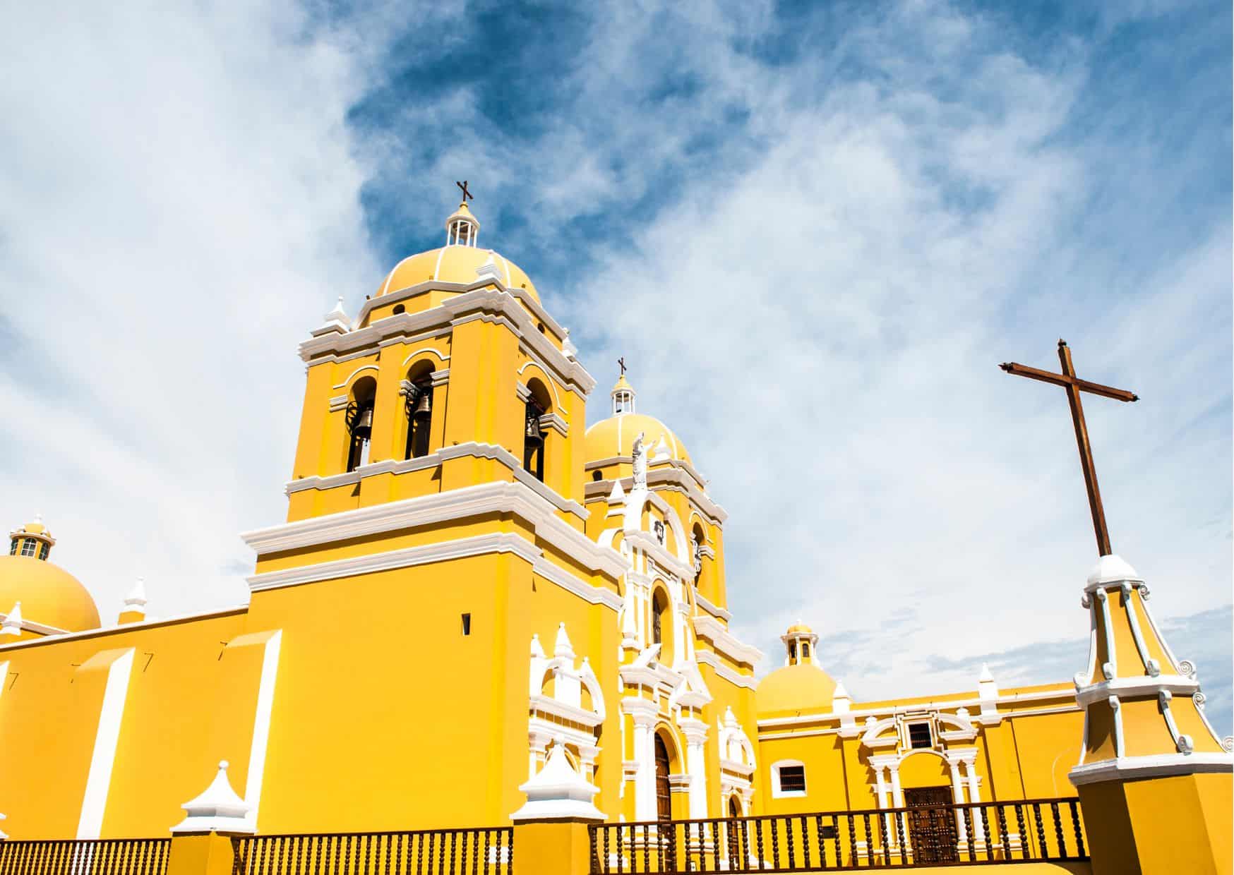 How To Get From Lima to Trujillo Best Way 3 How To Get From Lima to Trujillo Best Way, cheapest way from Lima to Trujillo, Lima to Trujillo, bus from Lima to Trujillo, by plane from Lima to Trujillo, best way from Lima to Trujillo, taxi from Lima to Trujillo
