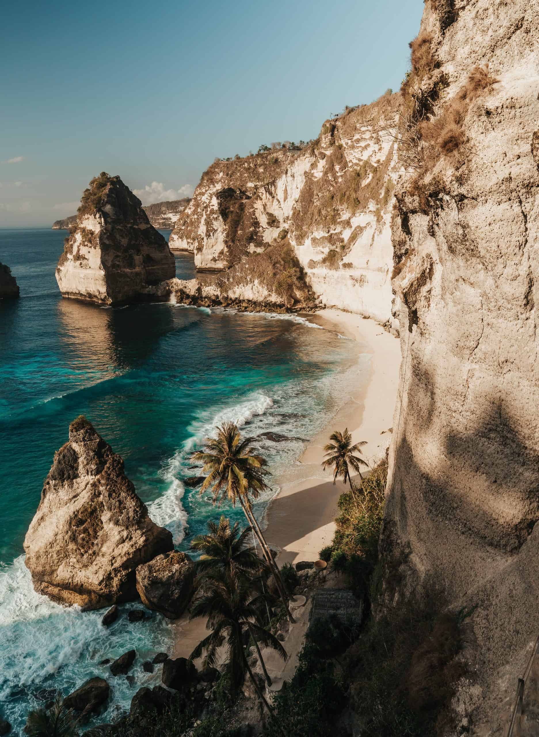 Phuket vs Bali - Which is the Better Vacation For You? 2 Phuket vs Bali