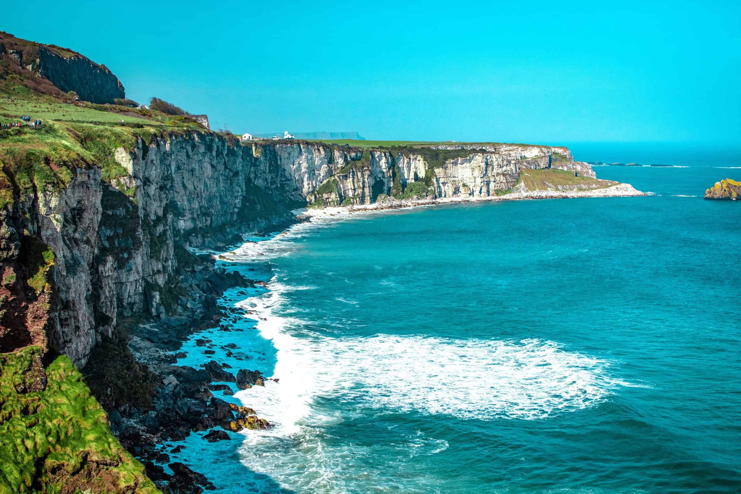 15 Best Tips for Expats Living in Ireland 8 10 Best Countries To Get a Citizenship, 20 Top Countries in the World to Meet and Date New People: Ultimate Guide, 15 Common Mistakes to Avoid in Ireland