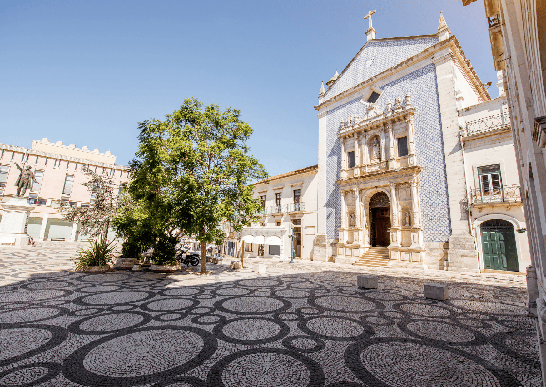 Most Popular Destinations In Portugal: Is Aveiro Worth Visiting? 2024 What to Do, Pros and Cons 2 Is Aveiro Worth Visitng, Is Aveiro Portugal Worth Visiting