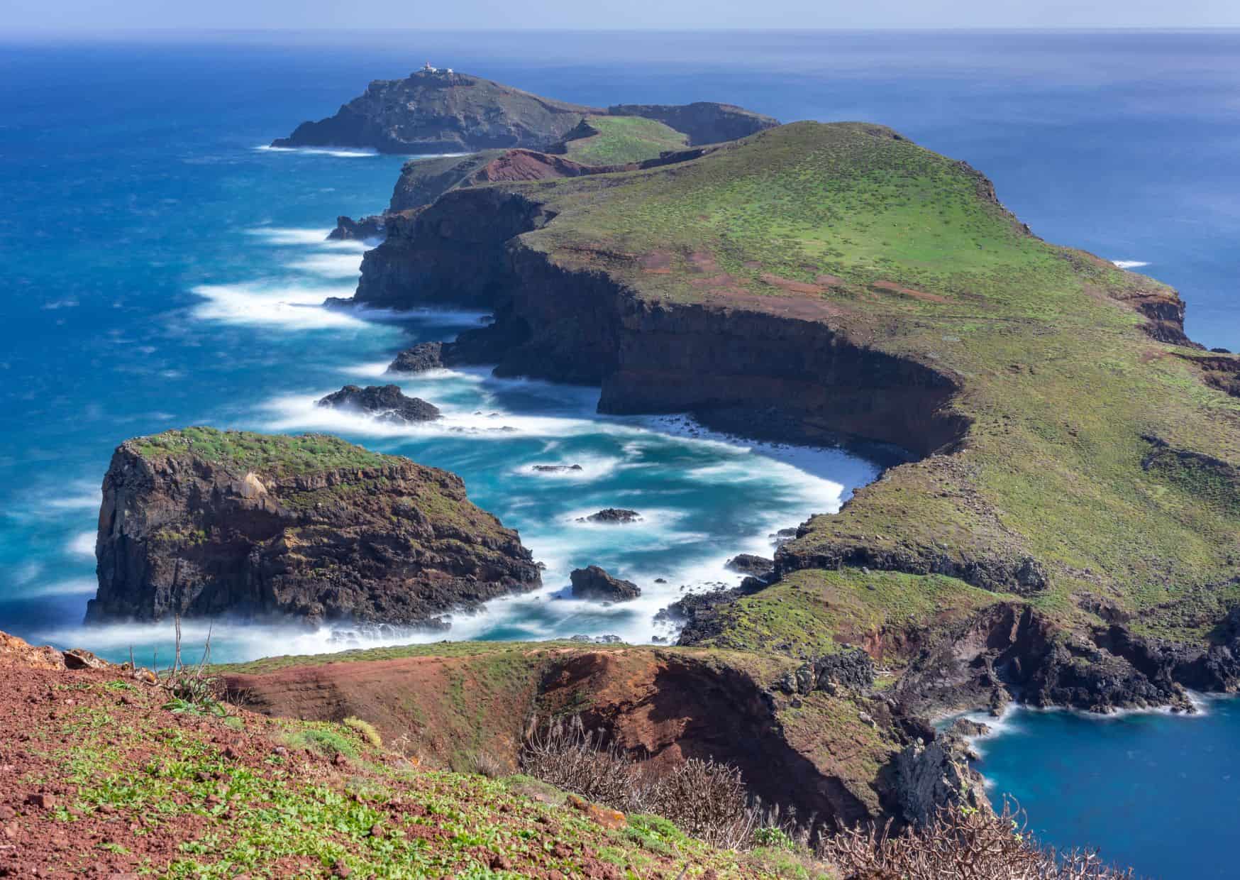 How To Get From Madeira Airport To City Center Best Way 3 How To Get From Madeira Airport To City Center Best Way, cheapest way from Madeira airport to Downtown, cheapest way from Madeira airport to city, Madeira airport to city center, Madeira airport to Madeira, Madeira Bus Airport, bus from Madeira airport to city center, taxi from Madeira airport to city center, Uber from Madeira airport to city, Cabify from Madeira airport to city center,
