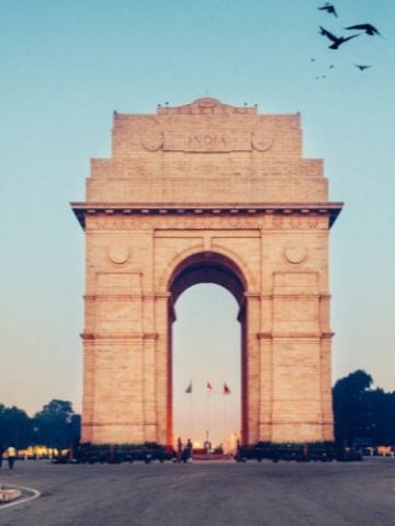 7 Worst Cities to Travel in Asia, How To Get From Delhi Airport To City Center Best Way, cheapest way from Delhi airport to Downtown, cheapest way from Delhi airport to city, Delhi airport to city center, Delhi Bus Airport, bus from Delhi airport to city center, taxi from Delhi airport to city center, Uber from Delhi airport to city, train from Delhi airport to city center, metro from Delhi airport to city center,
