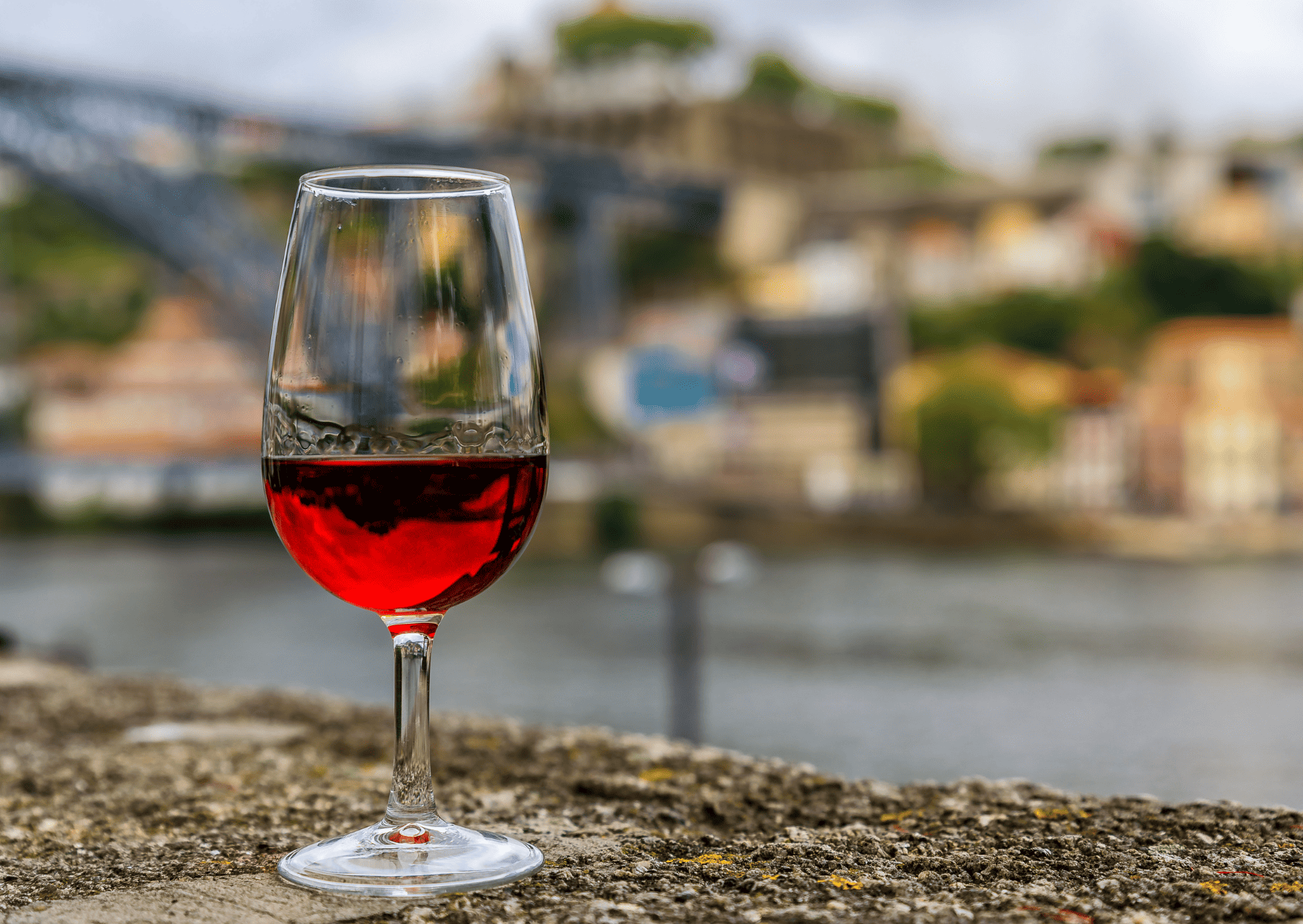 Why Is Portugal the Most Popular Tourist Destination For Americans? Key Attractions and Unique Experiences 3 What Made Portugal the Most Popular Tourist Destination: Key Attractions and Unique Experiences, 15 Common Mistakes To Avoid In Portugal, 6 Tourist Traps to Avoid in Porto Portugal And How to Avoid Them