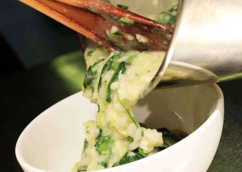 Perfect Italian Risotto in 30 Minutes: The Only Risotto Method You Need 4 How to Make Risotto – An Authentic Risotto (Recipe Guide)