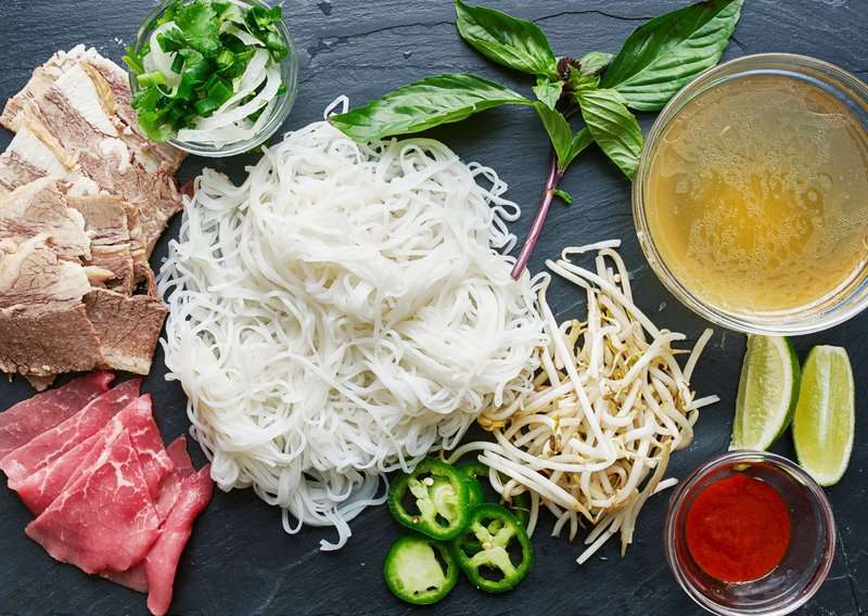 Americans Treat Pho Like Noodle Soup: How to Make Beef Pho From Scratch 2 How to Make Pho – An Authentic Pho (Recipe Guide)