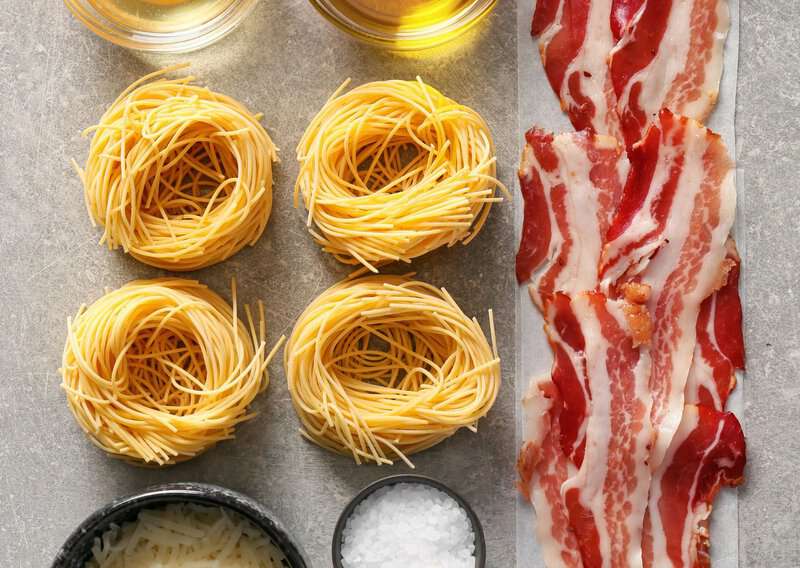 How to Make Spaghetti Carbonara the Roman Way 4 How to Make Spaghetti Carbonara – An Authentic Spaghetti Carbonara (Recipe Guide)