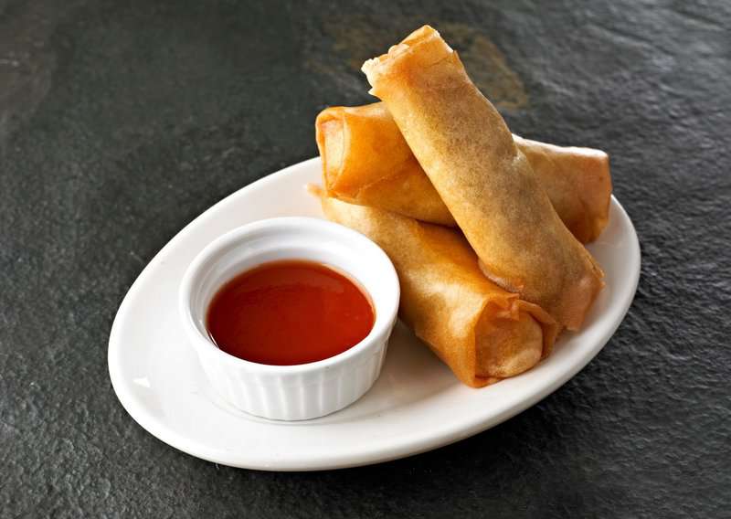 How to Make Crispy Homemade Spring Rolls 1 How to Make Spring Rolls – An Authentic Spring Rolls (Recipe Guide)