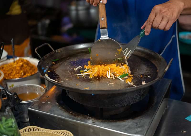 How to Make Pad Thai That Tastes Better Than Takeout 3 How to Make Pad Thai – An Authentic Pad Thai (Recipe Guide)