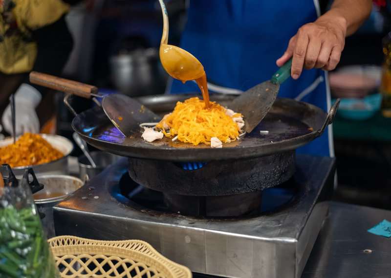 How to Avoid Food Poisoning While Traveling: Tips And Mistakes To Avoid 2 How to Make Pad Thai – An Authentic Pad Thai (Recipe Guide)