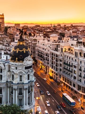 7 Best Countries for Finding Love as a Solo Traveler, What is Spain Famous For? An Insider’s Guide, 7 Tourist Traps to Avoid in Madrid, 10 Mistakes To Avoid Overpaying On Your Travels And How To Avoid Them