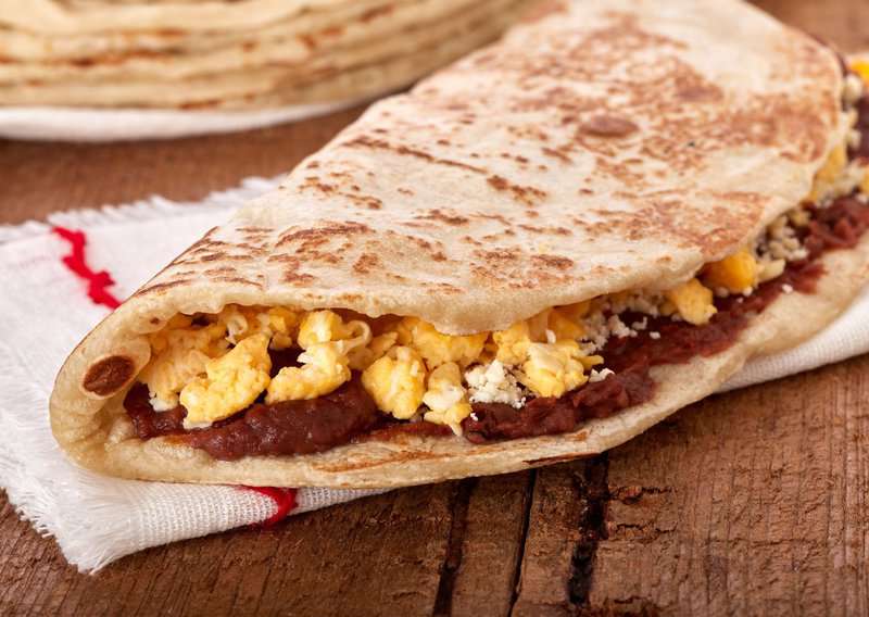 How to Make Baleadas – Authentic Baleadas (Recipe Guide)