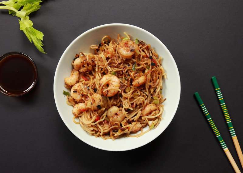 The Quick Noodle Dinner That Tastes Like Your Favorite Restaurant: How to Make Authentic Chow Mein at Home 5 How to Make Chow Mein – Authentic Chow Mein (Recipe Guide)