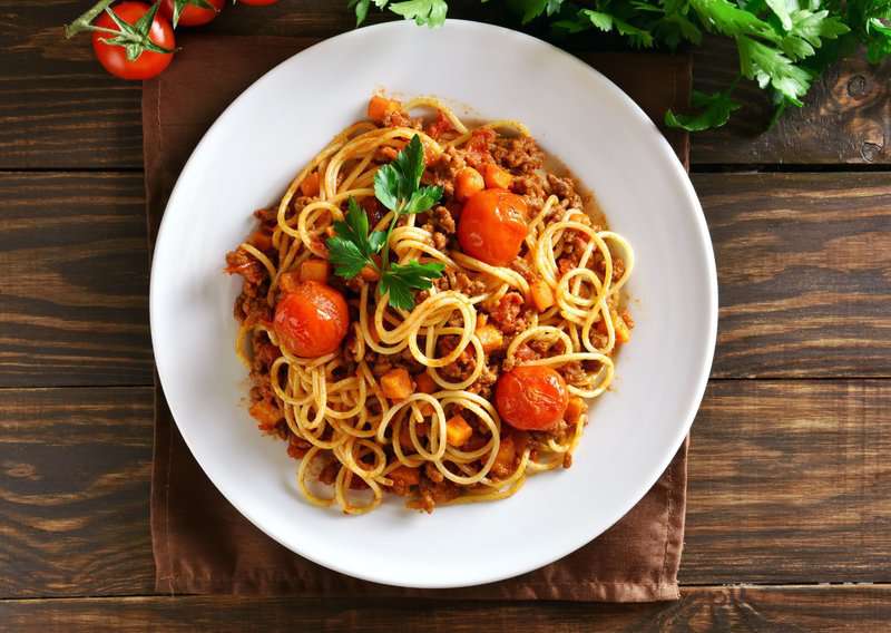 Spaghetti Bolognese vs. Carbonara: The Pasta Showdown Italians Hate to See 4 Spaghetti Bolognese Vs Spaghetti Carbonara Who Wins
