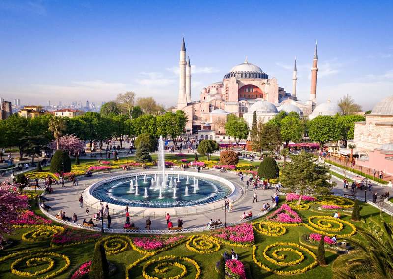 5 Tourist Traps to Avoid in Istanbul And How to Avoid Them 10 Tourist Traps to Avoid in Istanbul And How to Avoid Them