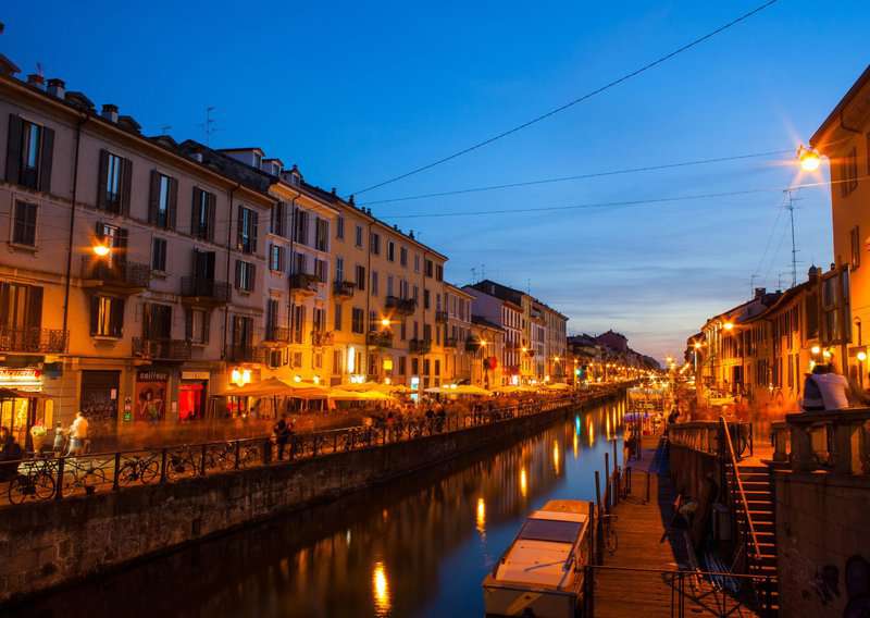7 Tourist Traps to Avoid in Milan Italy And How to Avoid Them 9 Tourist Traps to Avoid in Milan Italy (Travel Guide) And How to Avoid Them