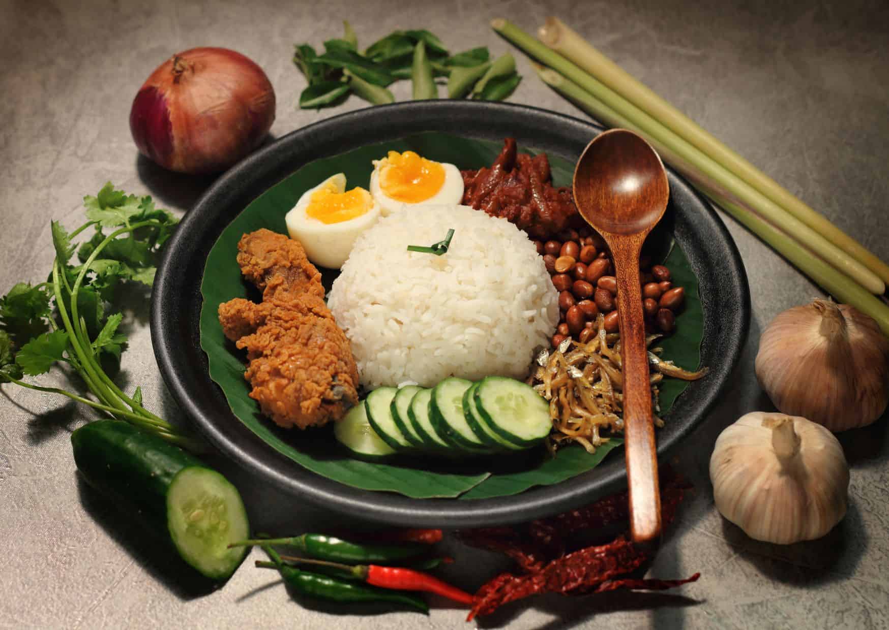 Why Everyone in Malaysia Starts Their Day With Nasi Lemak 5 How to Make Nasi Lemak - Authentic Nasi Lemak (Recipe Guide)