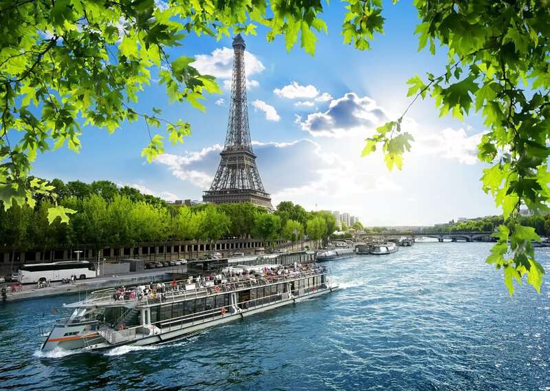 Visiting Paris for the First Time? The Honest Itinerary Locals Wish Tourists Would Follow 6 River Seine