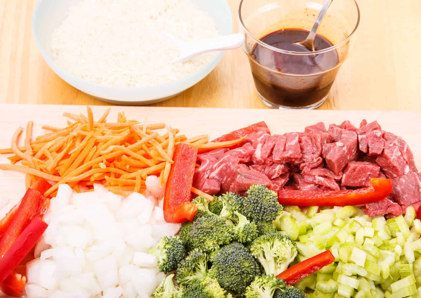 How to Make Beef and Broccoli With Tender Beef and Crisp Broccoli 2 How To Make Beef And Broccoli Stir-Fry (Recipe Guide) Tips And Calories