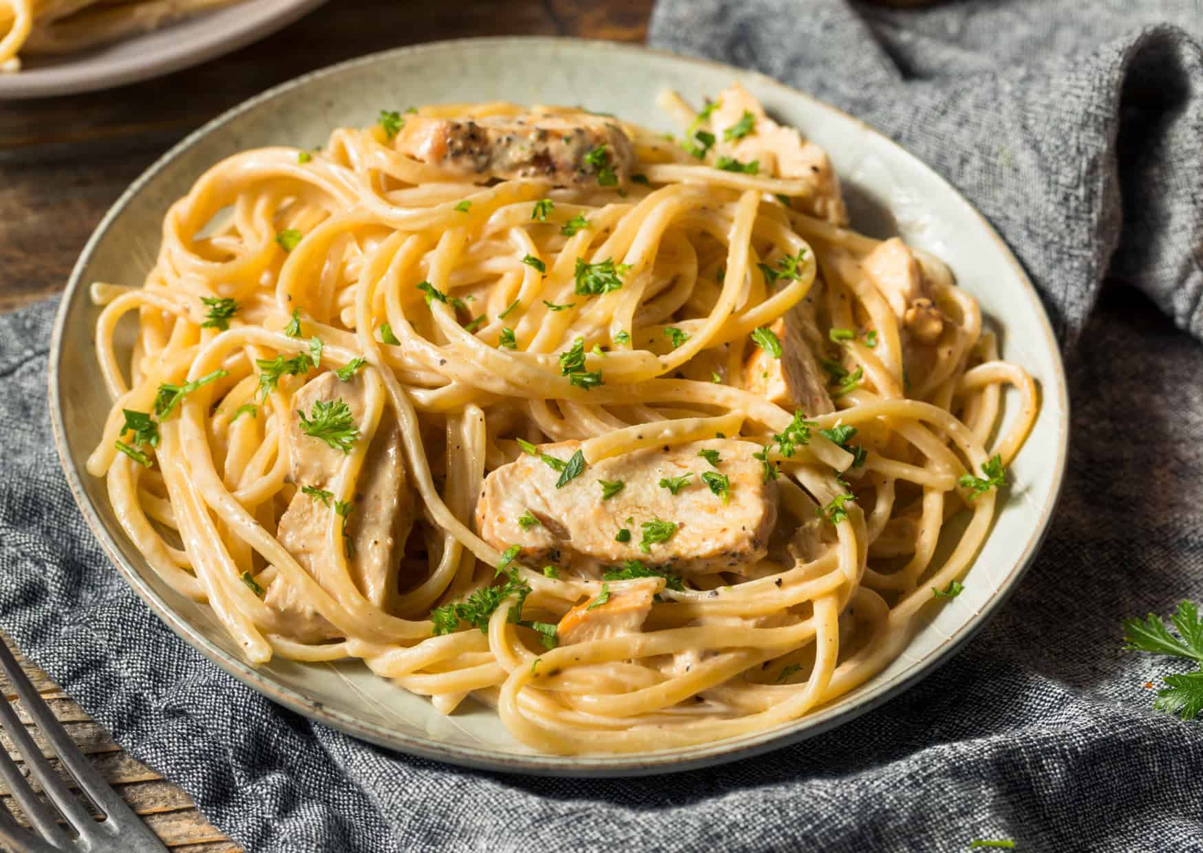 The Italian Recipes America Changed So Much They Became New Dishes 2 Chicken Alfredo 10 Italian Recipes That Americans Changed Are They Better