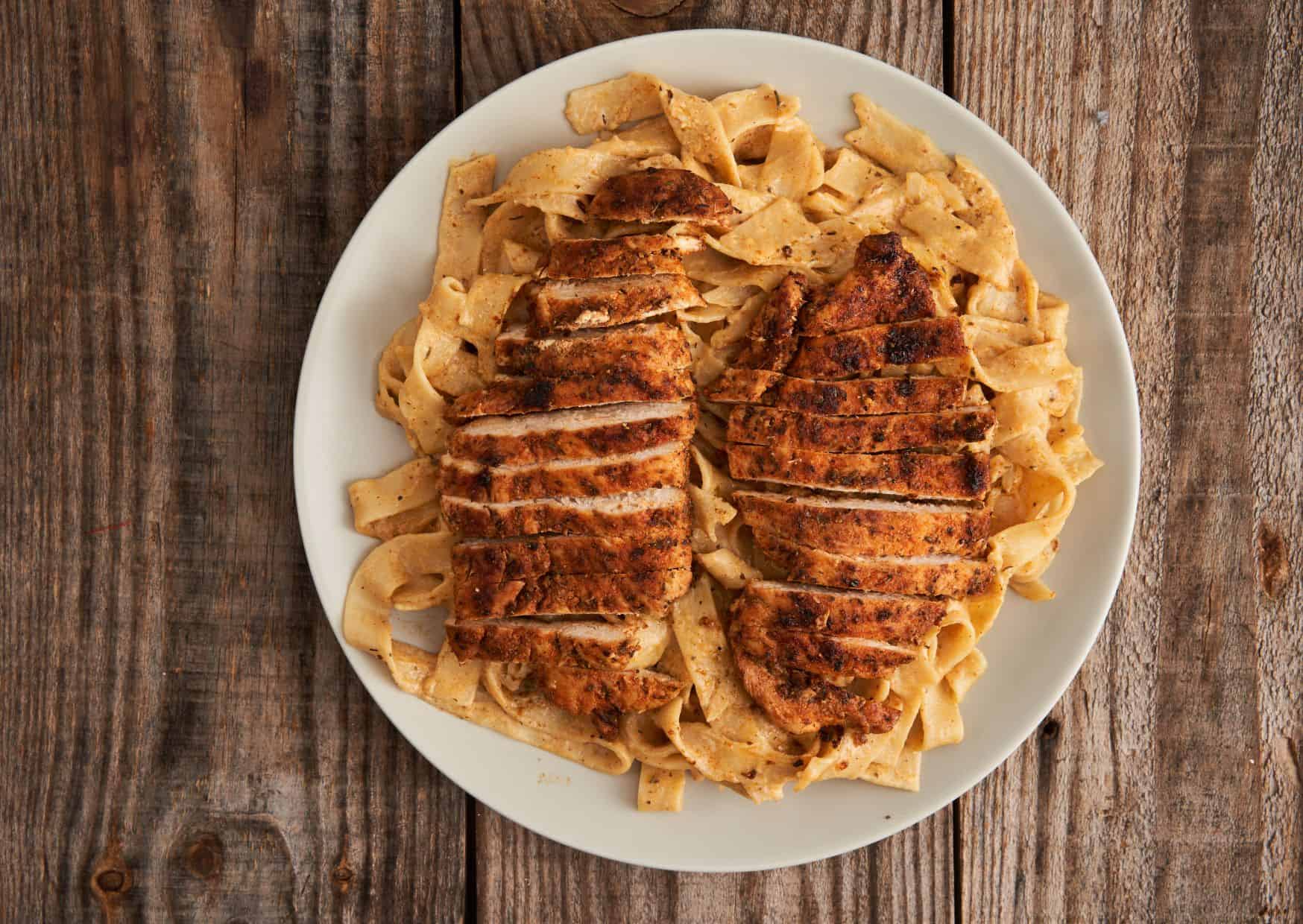 Forget Boring Chicken: 5 Chicken Recipes That Make Weeknight Dinner Feel Exciting Again 4 5 Most Popular Chicken Recipes, How To Make Chicken Alfredo (Recipe Guide) Tips And Calories