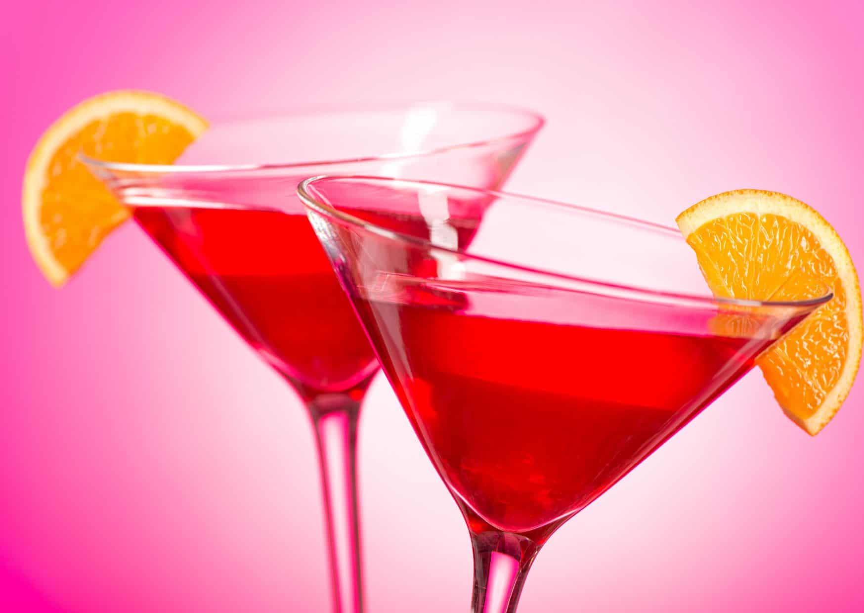 How To Make Cosmopolitan Cocktail (Recipe Guide) 1 How To Make Cosmopolitan Cocktail (Recipe Guide)