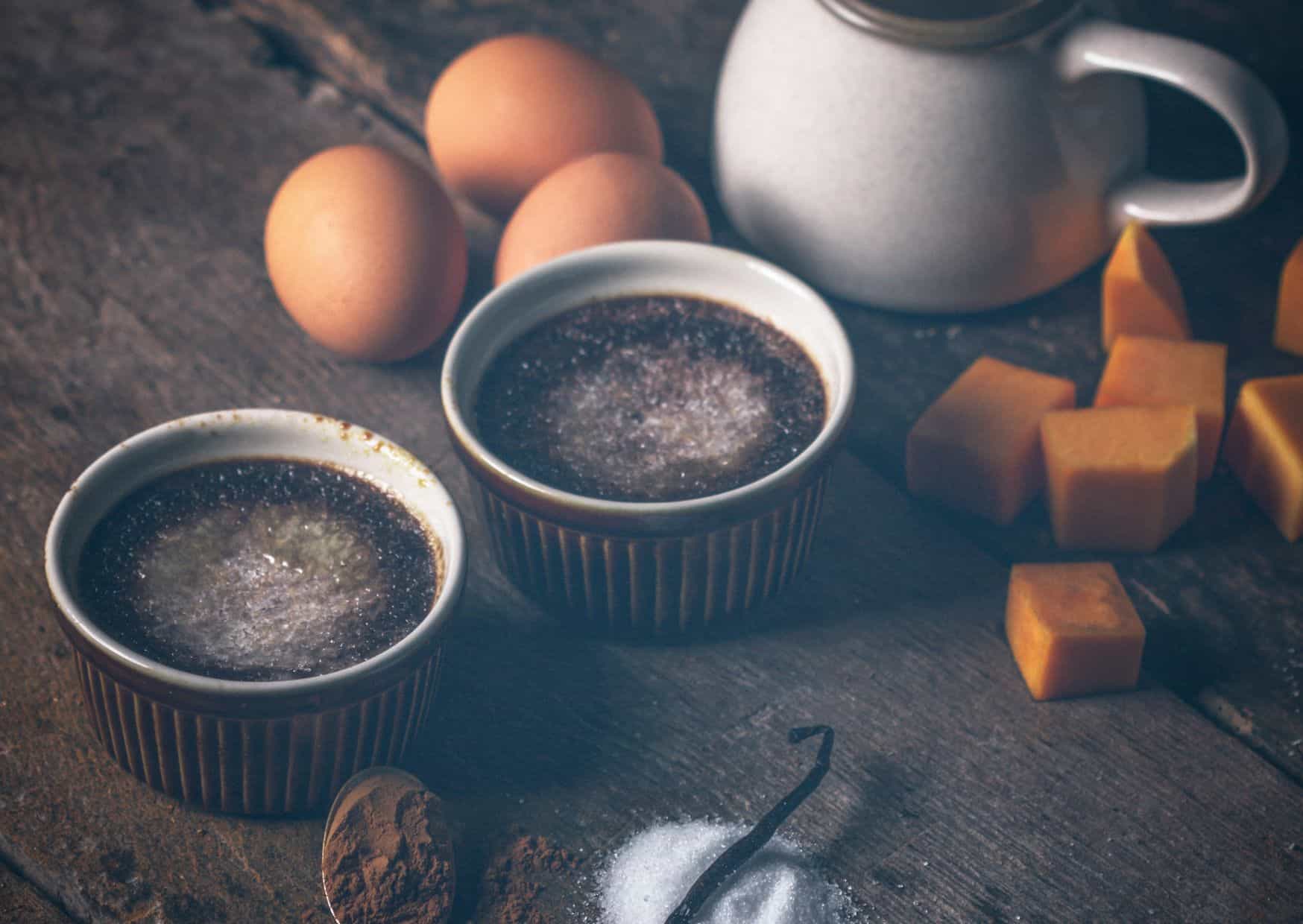 This French Dessert Looks Fancy but Is Surprisingly Simple: How to Make Crème Brûlée That Tastes Like a French Restaurant 3 How To Make Crème Brûlée (Recipe Guide) Tips And Calories