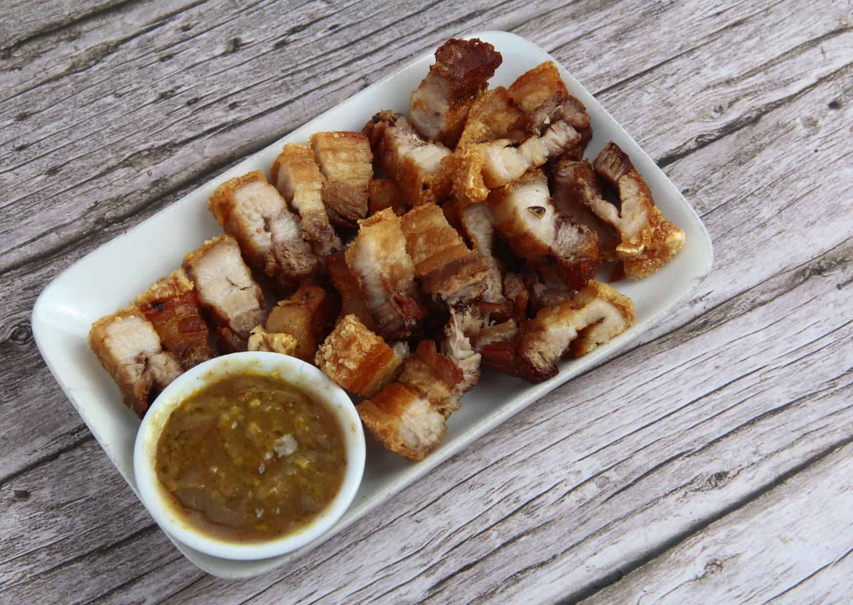 Best Filipino Foods to Try for First-Time Visitors With Recipes 3 5 Most Popular Filipino Dishes (Recipe Guide) Tips And Calories, How To Make Lechon (Roast Pig) Tips And Calories