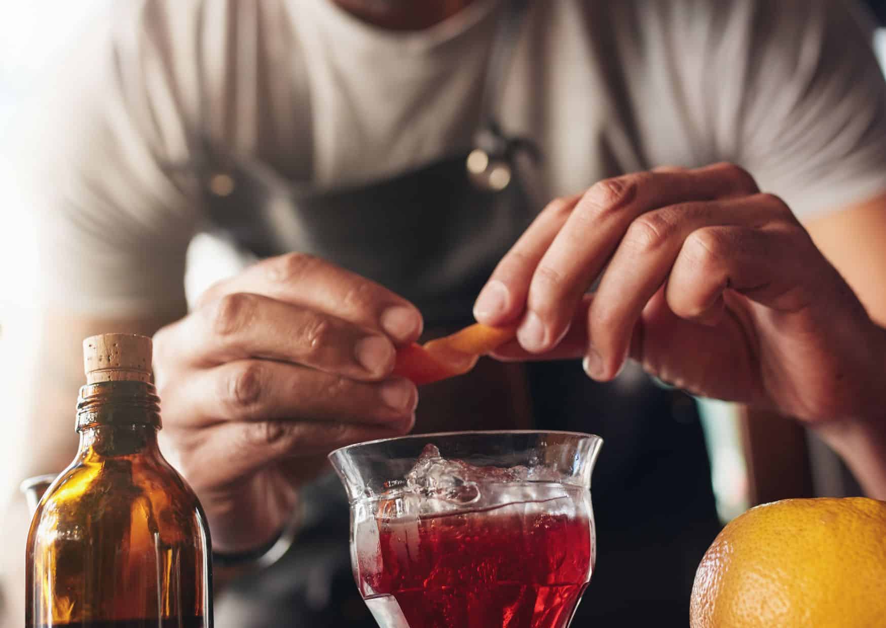 Stop Making Basic Negronis: How To Make A Negroni That Tastes Like An Italian Bar Classic 3 How To Make Negroni Cocktail (Recipe Guide)
