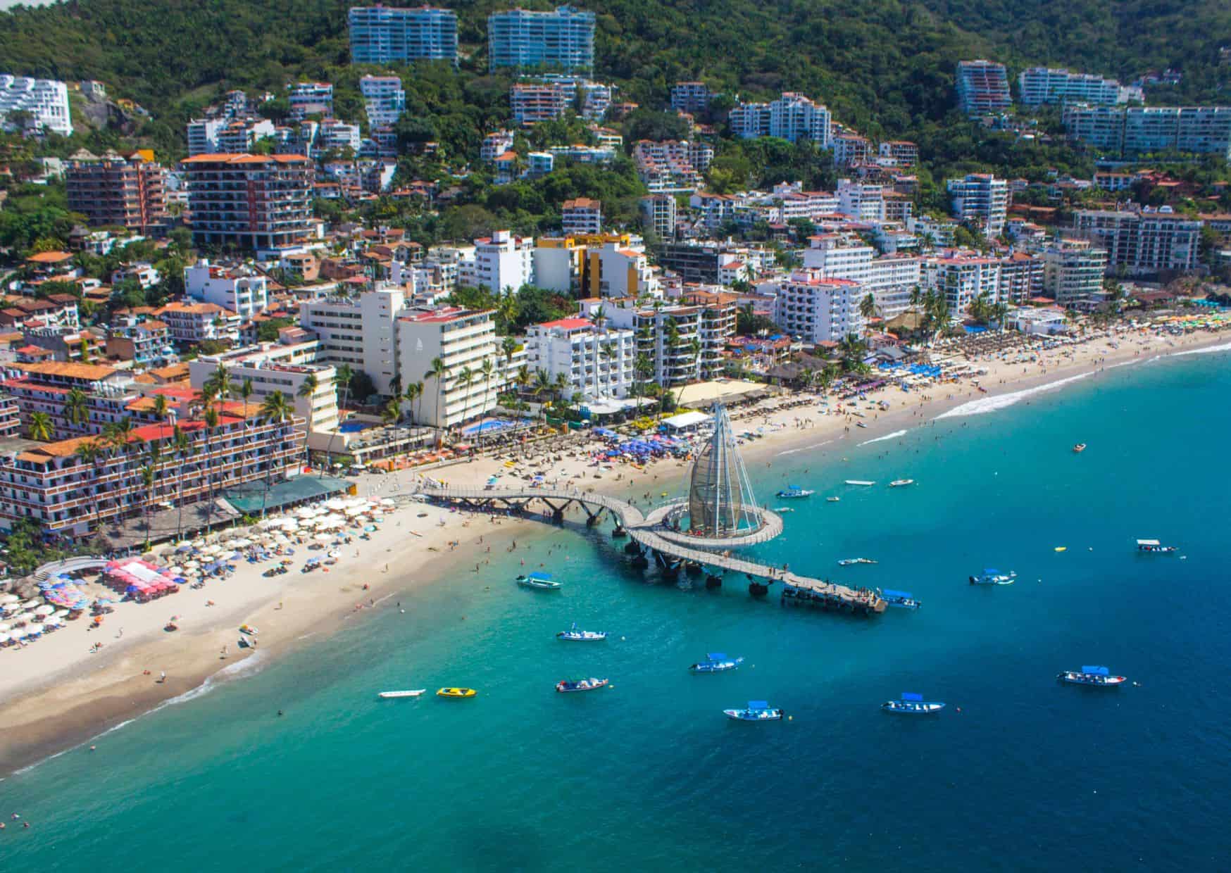 Dreaming of Paradise? 9 Tropical Places Perfect for Long-Term Living 9 9 Best Tropical Places for Living That Make You Fall In Love, 6 Tourist Traps to Avoid in Puerto Vallarta And How To Avoid Them