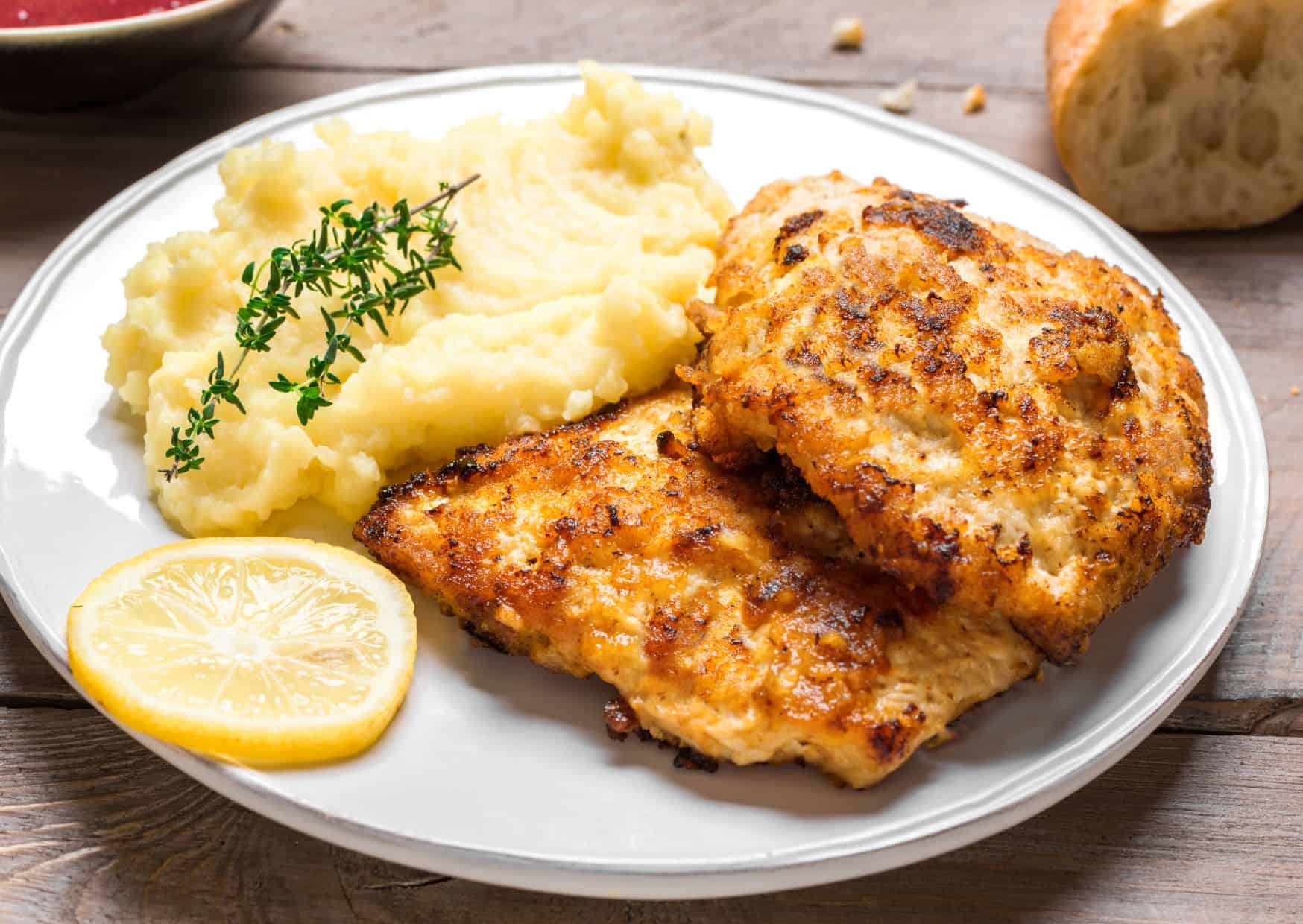 Forget Breaded Chicken And Eat A Proper Schnitzel: How to Make Authentic Schnitzel at Home 7 How To Make Schnitzel (Recipe Guide) Tips And Calories