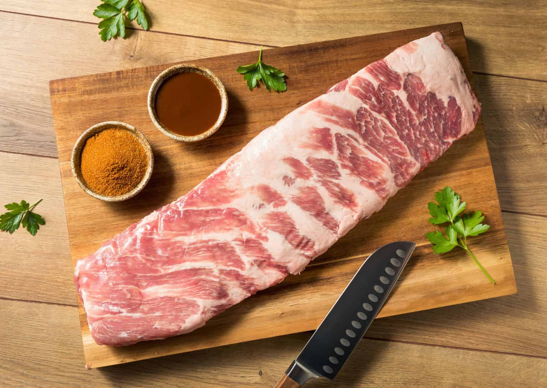 Americans Love Fall-Off-the-Bone Ribs: How to Make BBQ Ribs That Fall Off the Bone 3 How To Make American BBQ Ribs (Recipe Guide)