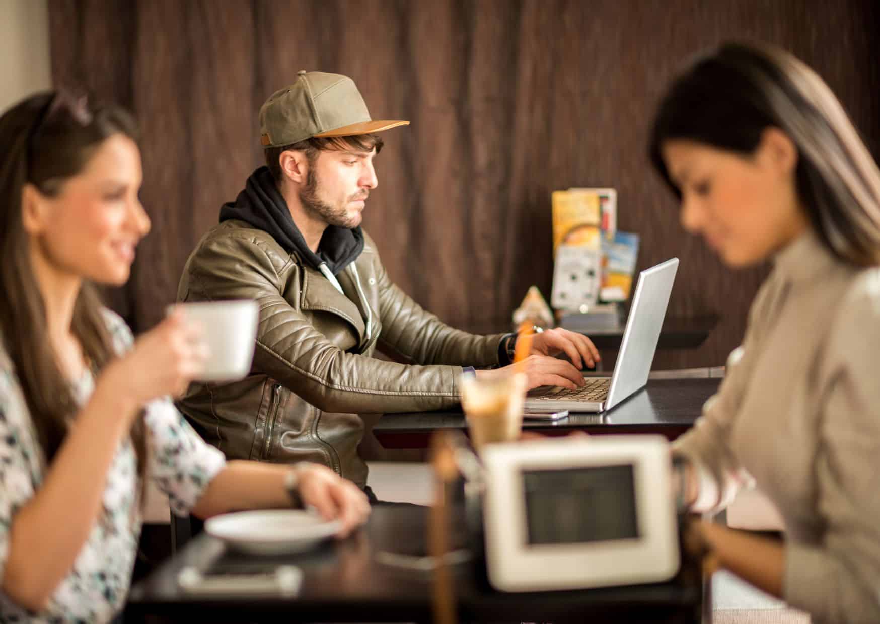 Are You Moving To A New Country? 8 Relocation Tips For First-Time Expats 3 Are You Moving To A New Country? 8 Relocation Tips For First-Time Expats, 12 Common Mistakes to Avoid When Living in Barcelona