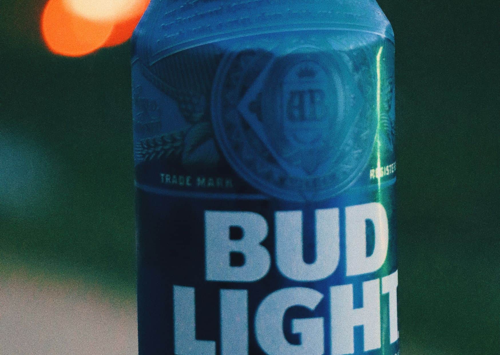 The 10 Most Popular Beers in the World – Which Ones Have You Tried? 6 10 Most Popular Beers in the World, Budlight