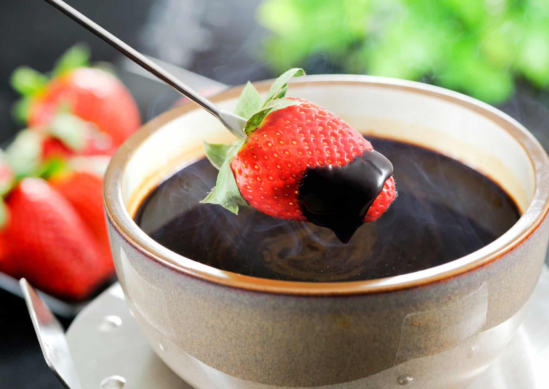 The 10-Minute Dessert Everyone Loves: The Easiest Chocolate Fondue You’ll Ever Make 1 How To Make Chocolate Fondue (Recipe Guide)