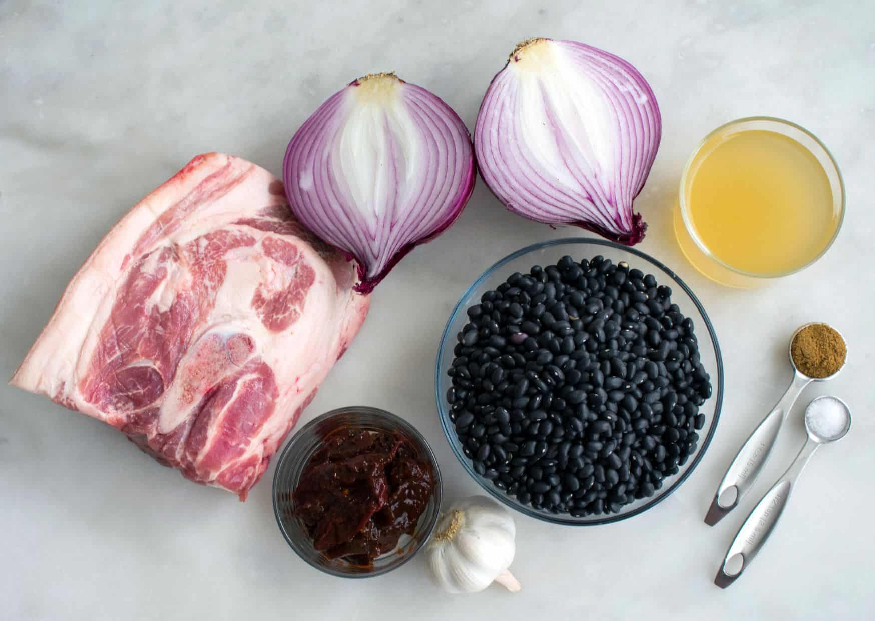 How to Make Sopa Negra: Costa Rica’s Famous Black Bean Soup 3 How to Make Costa Rican Sopa Negra (Black Bean Soup)