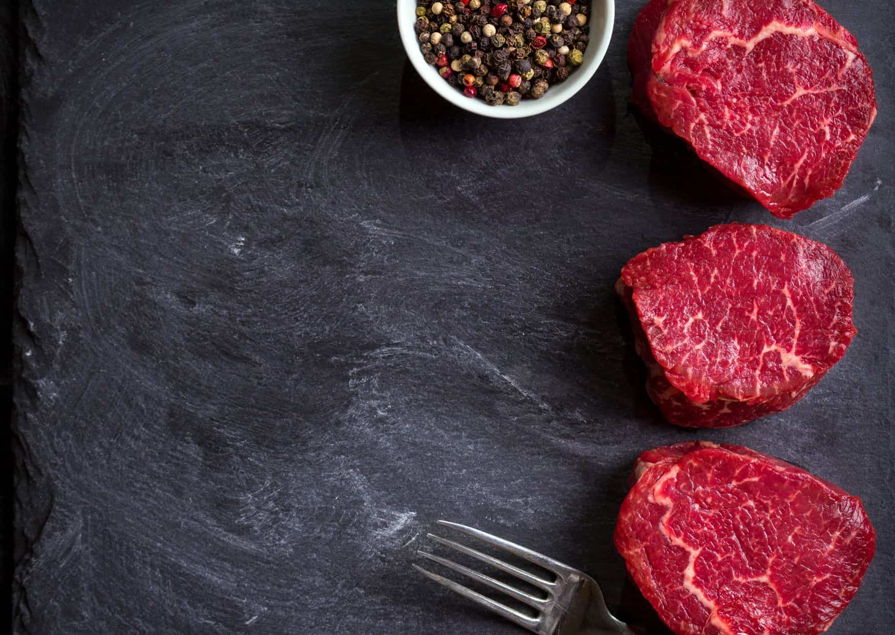 How to Make Filet Mignon With Red Wine Sauce 2 How to Make Filet Mignon with Red Wine Sauce (Recipe Guide)