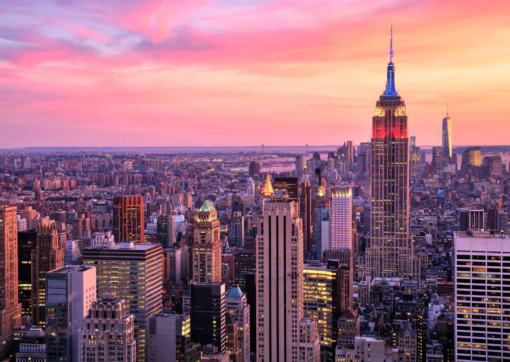 10 Most Popular Tourist Traps in New York And How To Avoid Them 5 Most Popular Tourist Traps in New York (Travel Guide)