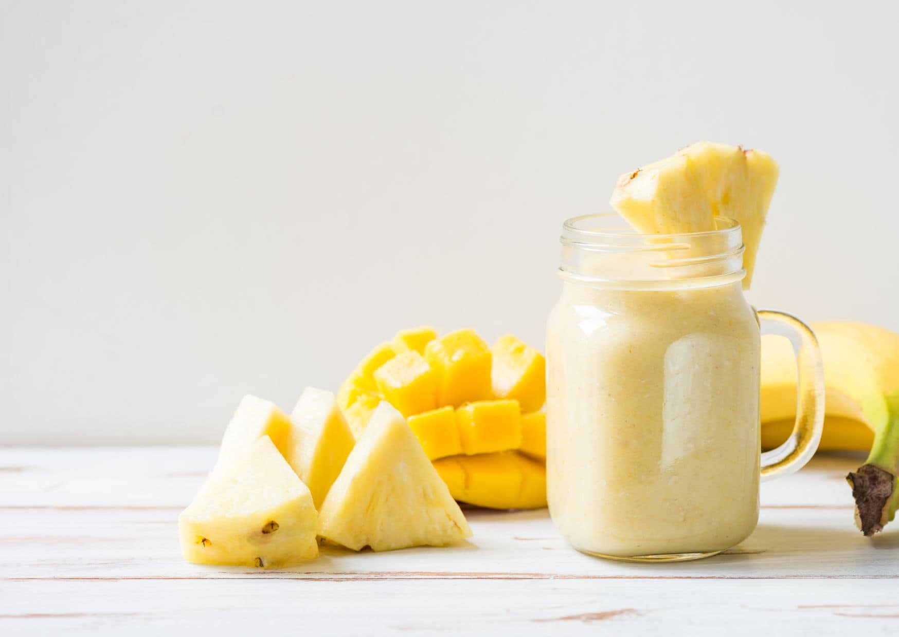 10 Delicious Smoothies That Will Cool You Down This Summer 3 10 Most Delicious Smoothies To Try, Mango Pineapple Smoothie,
