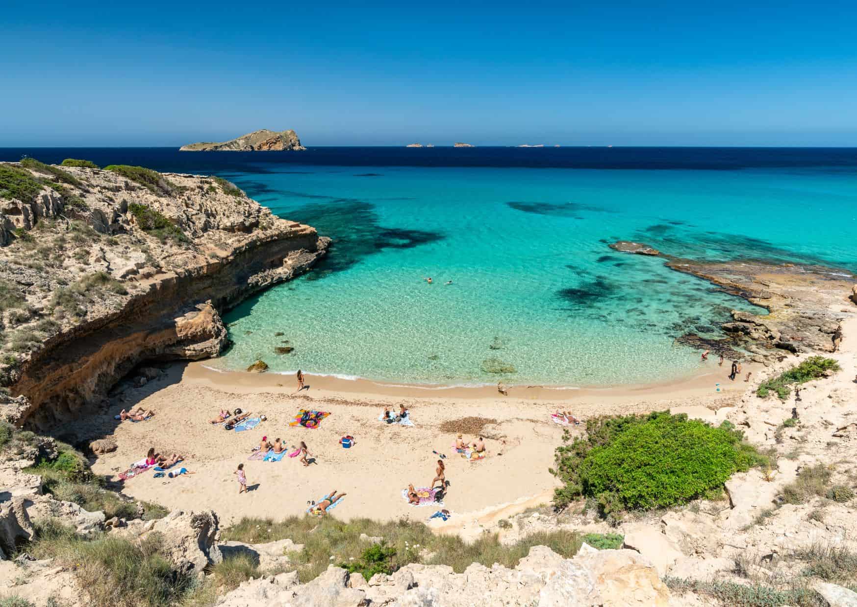 7 Reasons to Hate Spain and 9 Reasons to Fall in Love With It 12 Afraid Of Flying? 10 Tips To Avoid Panic When Flying, Why Spain is One of the Most Visited Countries in the World, 15 Reasons For Americans to Move to Spain, 10 Common Mistakes to Avoid on Spanish Beaches And How to Avoid Them