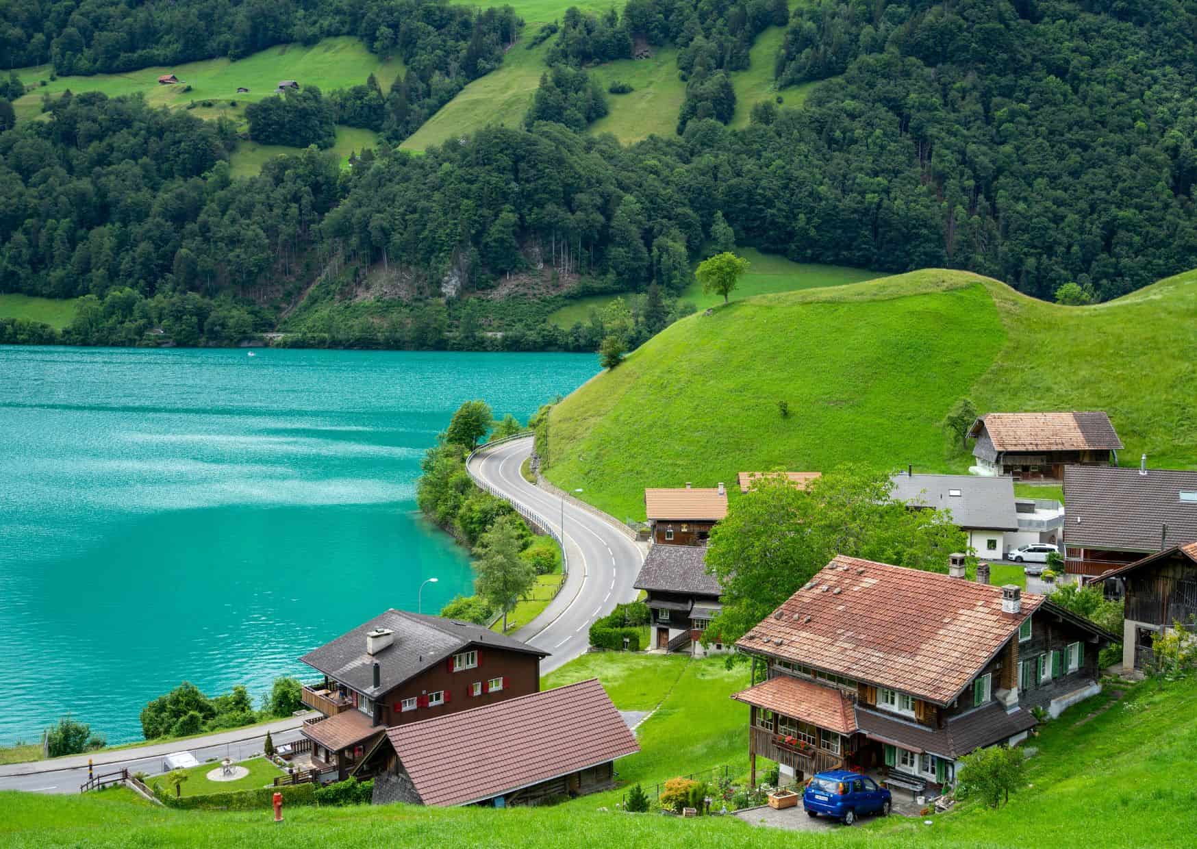 10 Smart Ways to Save Money in Switzerland (Yes, It’s Possible!) 1 10 Top Money-Saving Tips For Switzerland