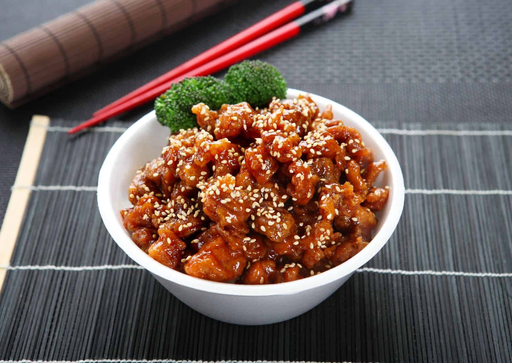 How to Make a Teriyaki Chicken Poke Bowl at Home 1 How To Make Teriyaki Chicken Poke Bowls (Recipe Guide)
