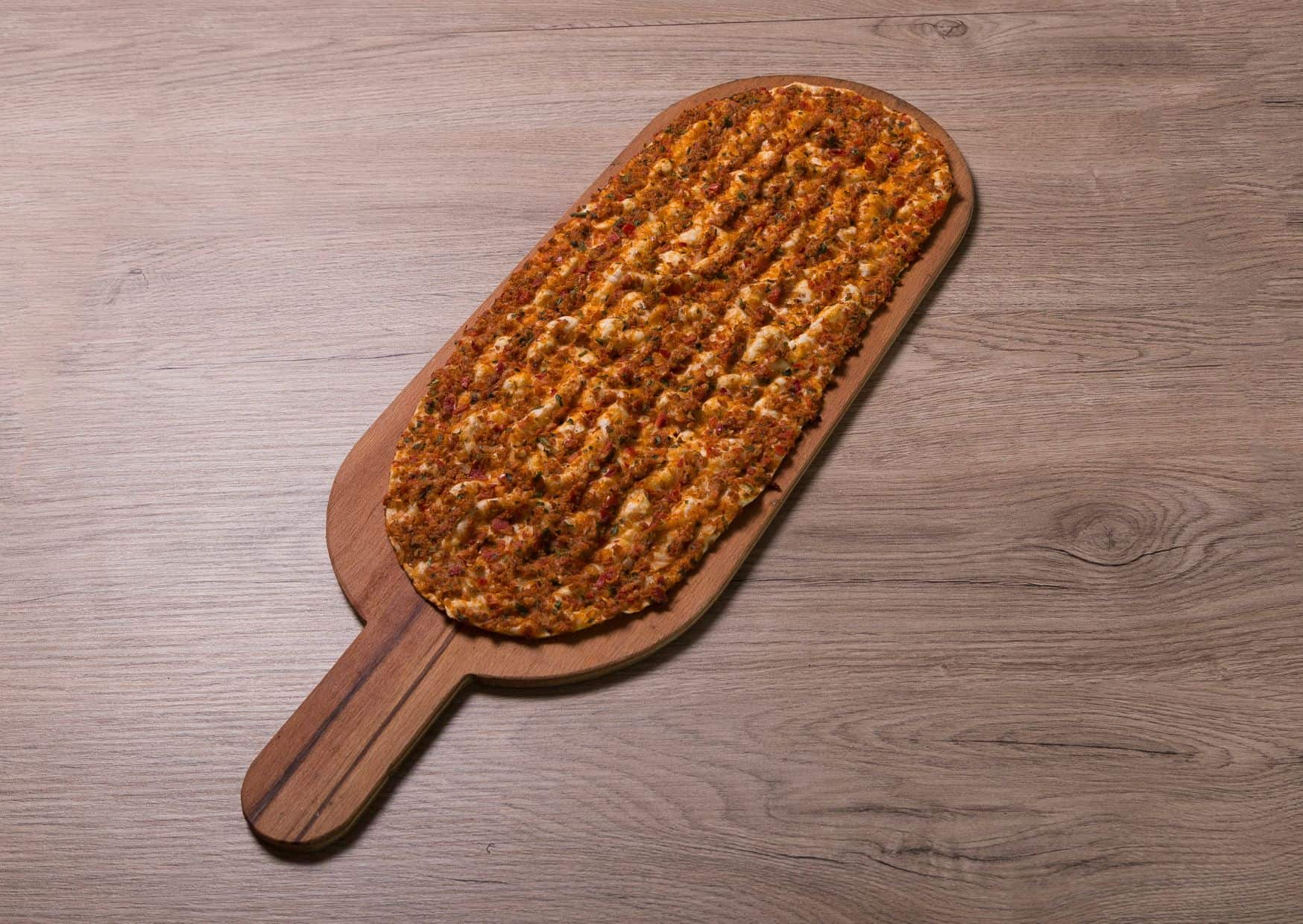 How to Make Authentic Turkish Lahmacun: The Crispy Flatbread Americans Keep Calling Pizza 5 How To Make Turkish Lahmacun (Recipe Guide)