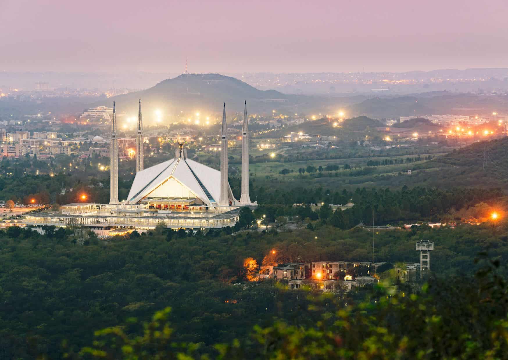 Traveling To Asia? 8 Worst Countries to Travel in Asia And 3 Best Countries To Travel 5 8 Worst Countries to Travel in Asia And 3 Best Countries To Travel, Pakistan