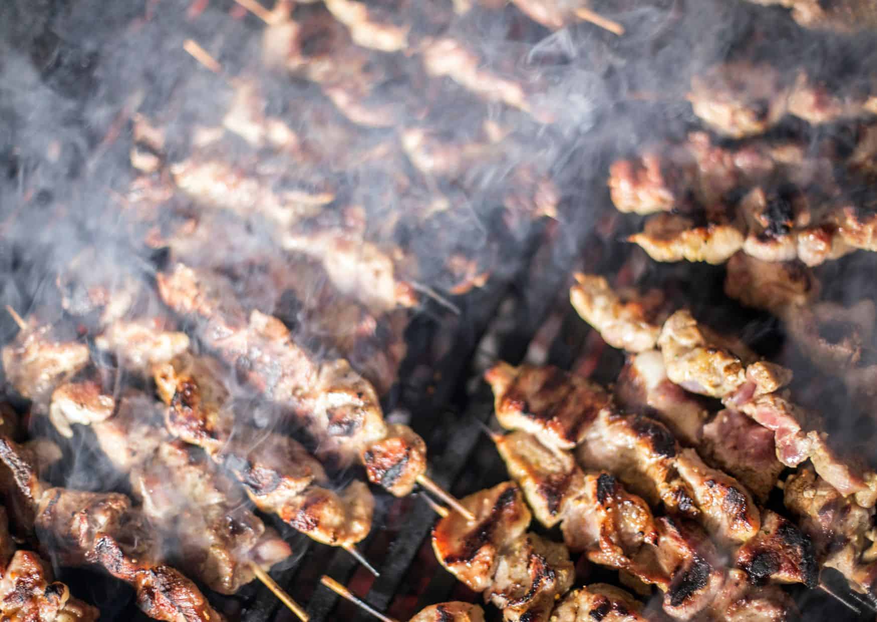 How to Make Authentic Greek Souvlaki: The Street Food Americans Always Get Wrong 4 How To Make Homemade Souvlaki (Recipe Guide) Tips And Calories