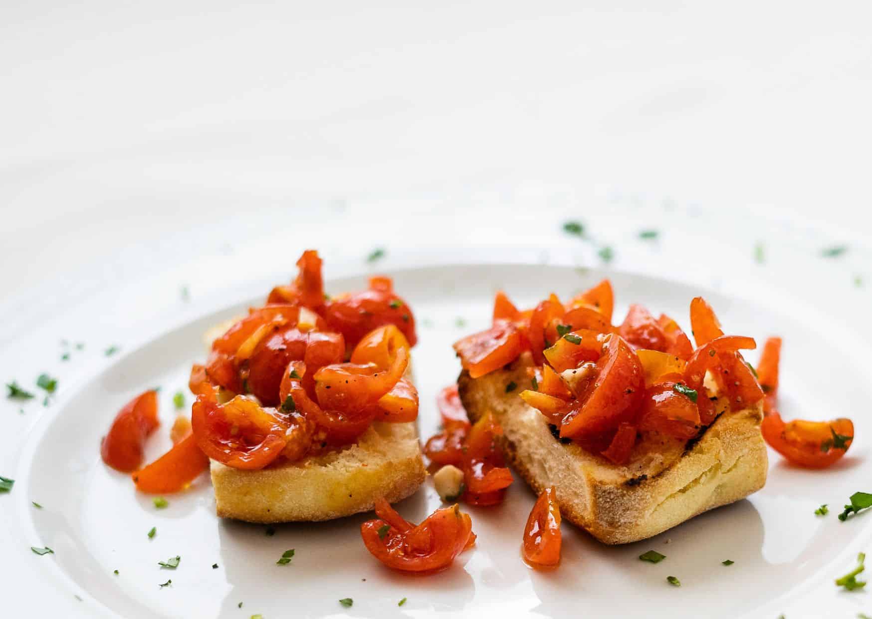 Americans Overcomplicate Bruschetta And Italians Keep It This Simple: How to Make Real Bruschetta al Pomodoro 3 How To Make Bruschetta al Pomodoro (Recipe Guide)